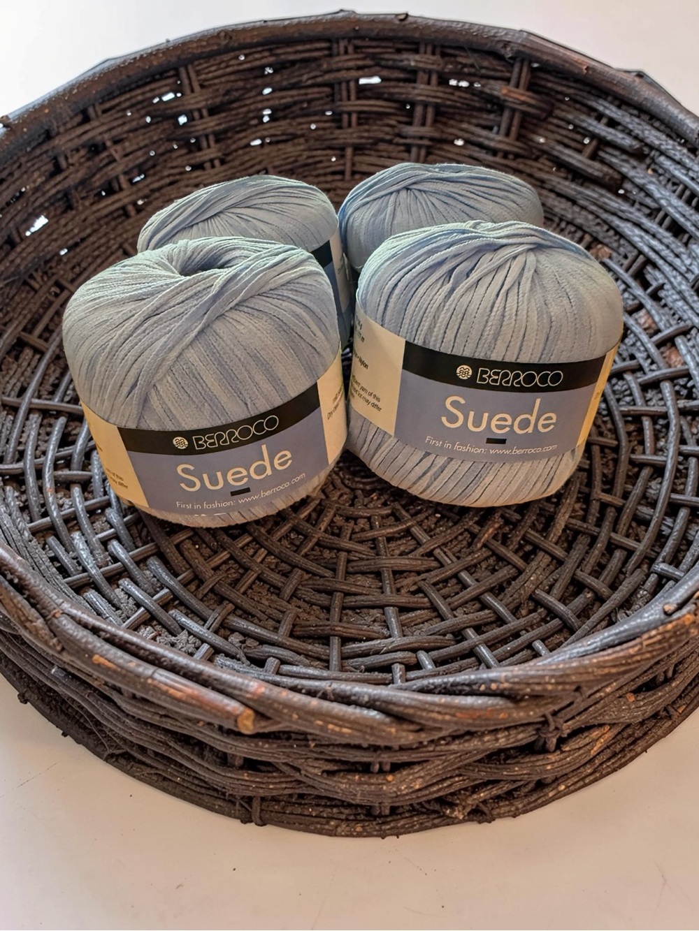 Berroco Suede Yarn in Light Blue - Soft Suede Texture (4 Pack)